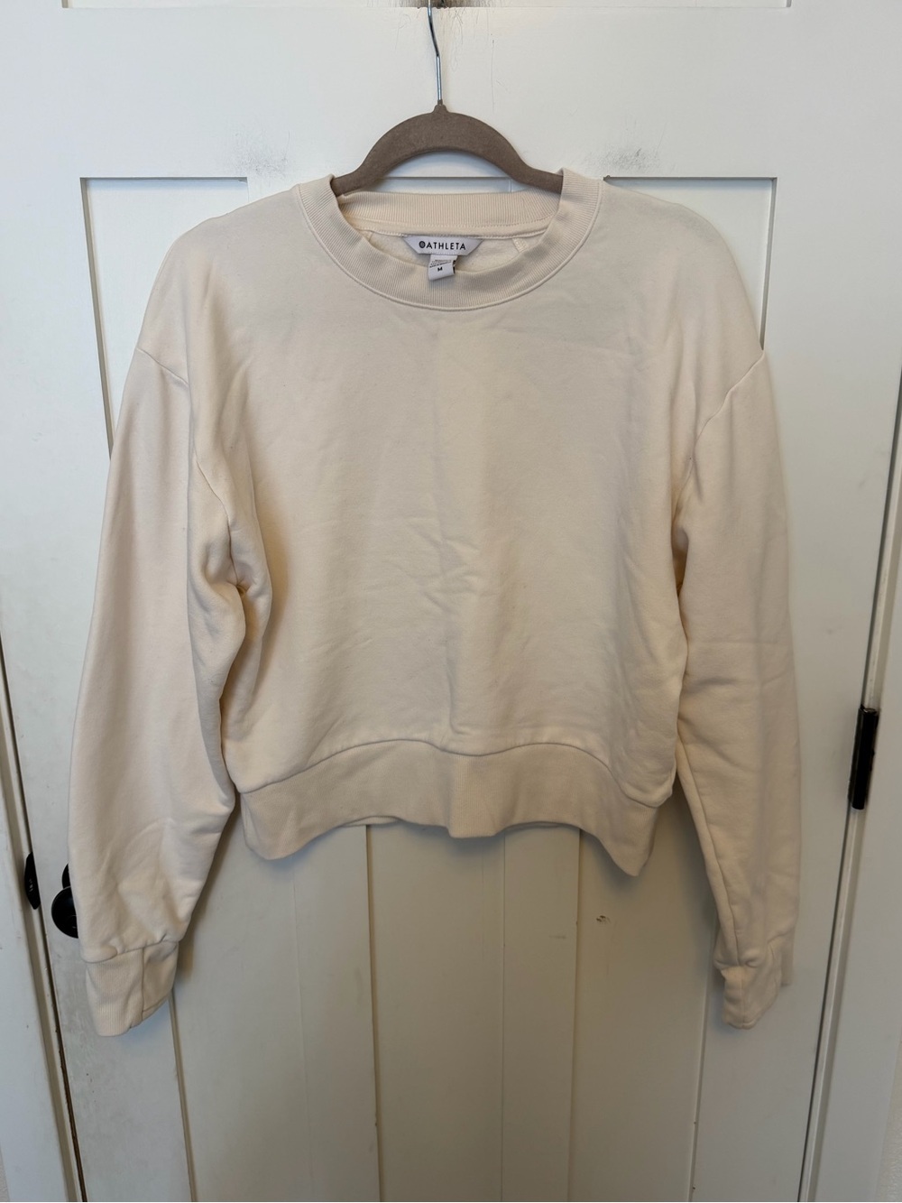 Athleta Cream Pull over Crew neck Sweatshirt Size Medium Cotton Blend